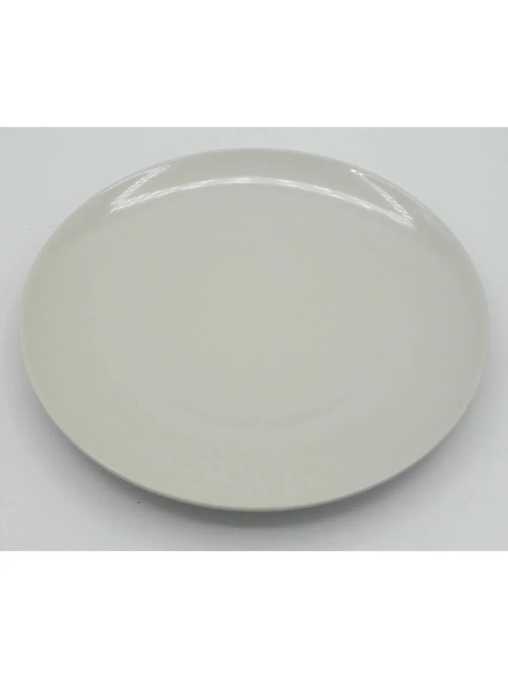IKEA of Sweden 21986 Beige Dinner Plates Set of 4 Thailand 10.25 Inch Diameter